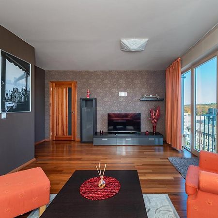 Panoramic City Centre Apartment By Polo Apartments Kaunas Exterior foto
