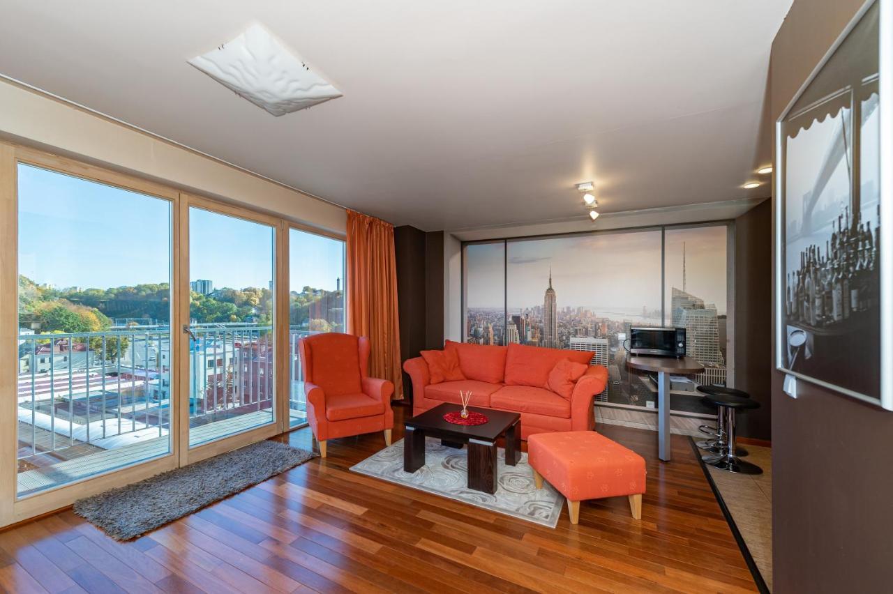 Panoramic City Centre Apartment By Polo Apartments Kaunas Exterior foto